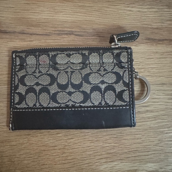 Vintage Coach Wallet - Picture 2 of 3